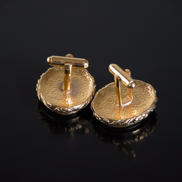 Vintage Cameo Incolay Nude Lovers Cufflinks - Picture 3 of 3